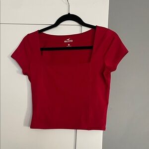 Hollister Women's Bold Red Crop Top